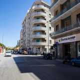 BackJump: l�unico �street shop� del capoluogo pugliese, aperto dal 2014 prima in via Pisanelli e poi sull�Extramurale Capruzzi ad angolo con via Amendola